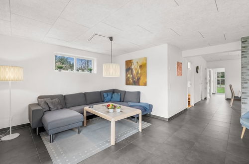 Photo 30 - Maison de 4 chambres à Højslev avec terrasse et sauna