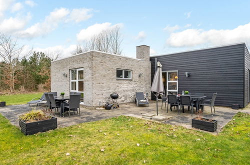 Photo 10 - Maison de 4 chambres à Højslev avec terrasse et sauna