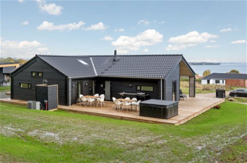 Foto 1 - Haus mit 5 Schlafzimmern in Sjølund mit terrasse und sauna