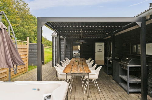 Foto 14 - Casa con 5 camere da letto a Sjølund con terrazza e sauna