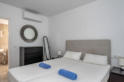 Foto 13 - Appartamento con 3 camere da letto a Marbella con piscina e vista mare