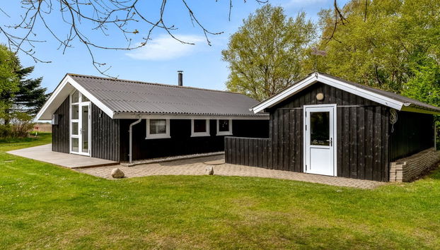 2 bedroom House in Aabybro with terrace - Photo 5