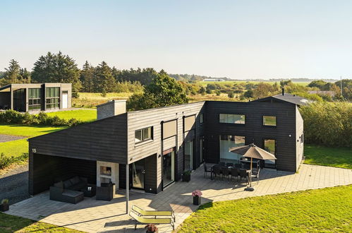 Photo 1 - Maison de 3 chambres à Harrerenden avec terrasse et sauna