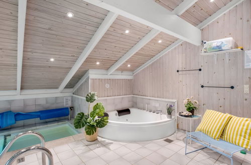 Photo 7 - 3 bedroom House in Vesterø Havn with private pool and terrace