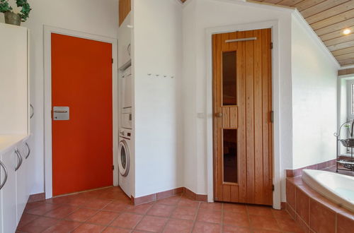 Foto 15 - Casa con 4 camere da letto a Hirtshals con terrazza e sauna