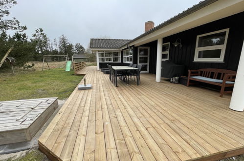 Photo 2 - Maison de 4 chambres à Hirtshals avec terrasse et sauna