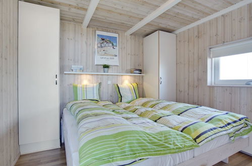 Foto 4 - Casa de 3 quartos em Harrerenden com terraço e sauna