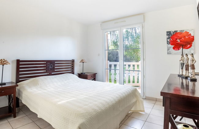 Casa de 3 quartos em Lacanau com piscina privada e jardim - Foto 5