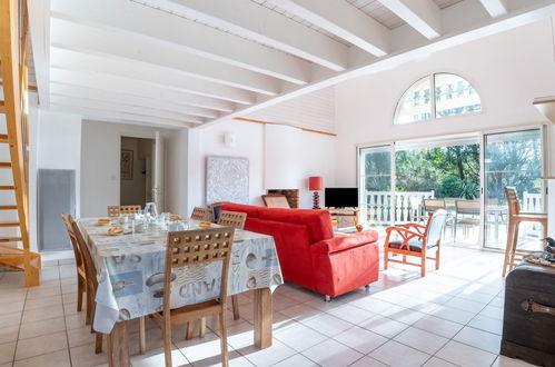 Photo 7 - Maison de 2 chambres à Lacanau avec piscine privée et jardin