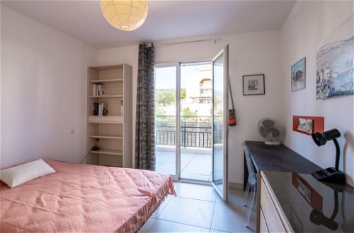 Foto 8 - Appartamento con 2 camere da letto a L'Île-Rousse con terrazza e vista mare