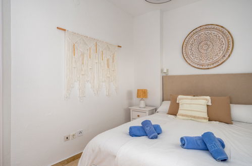 Foto 5 - Apartamento de 1 habitación en Marbella con piscina y vistas al mar