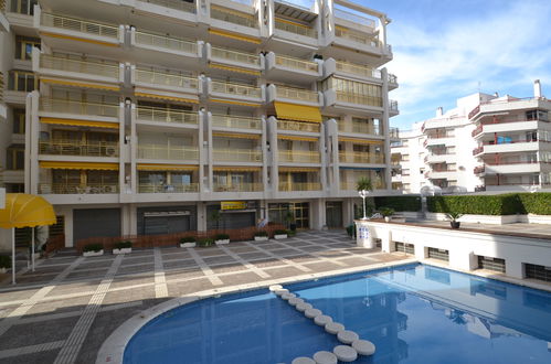 Photo 1 - Appartement de 2 chambres à Salou avec piscine et vues à la mer