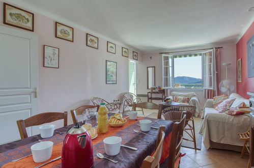 Photo 8 - Appartement de 3 chambres à La Cadière-d'Azur avec jardin et terrasse