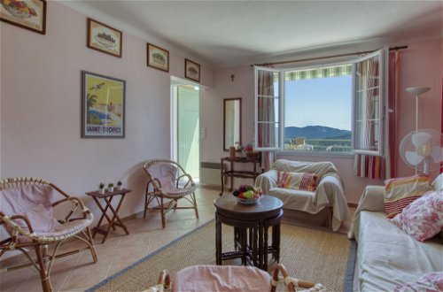 Foto 10 - Appartamento con 3 camere da letto a La Cadière-d'Azur con giardino e terrazza