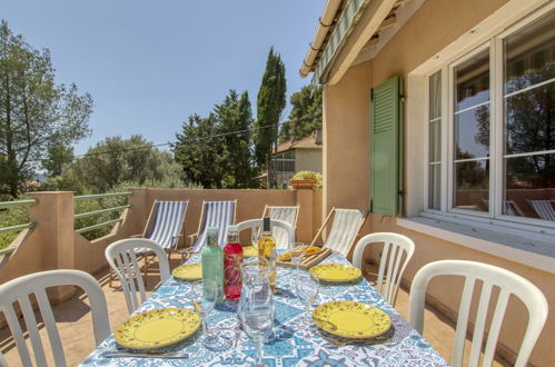 Foto 4 - Apartment mit 3 Schlafzimmern in La Cadière-d'Azur mit garten und terrasse