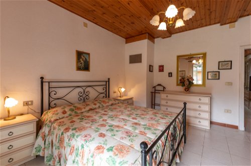Foto 10 - Haus mit 2 Schlafzimmern in Roccastrada mit garten