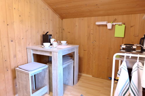 Foto 12 - Apartamento de 1 quarto em Lauterbrunnen com jardim