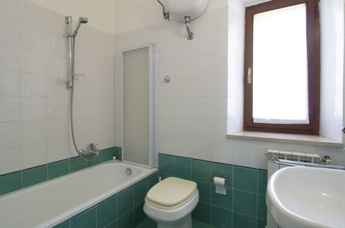 Foto 38 - Casa de 6 quartos em Narni com piscina privada e jardim