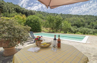 Foto 3 - Casa de 5 habitaciones en Narni con piscina y jardín