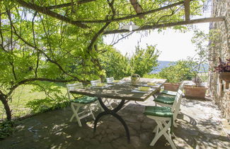 Photo 3 - 6 bedroom House in Narni with private pool and garden