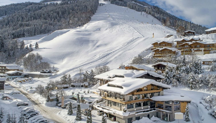 Photo 1 - Appartement de 2 chambres à Saalbach-Hinterglemm avec sauna