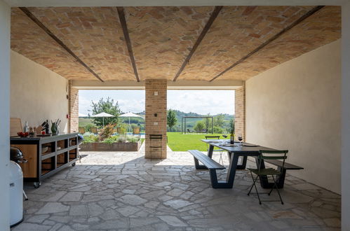 Photo 44 - 6 bedroom House in Costigliole d'Asti with private pool and garden