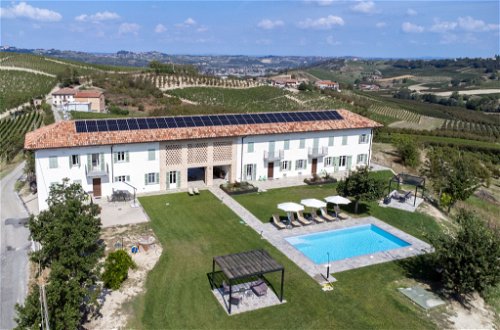 Foto 3 - Casa de 2 habitaciones en Costigliole d'Asti con piscina y jardín