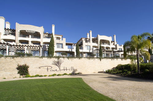 Foto 27 - Apartamento de 2 habitaciones en Loulé con piscina y jardín