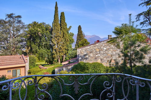 Foto 15 - Appartamento con 1 camera da letto a Porto Valtravaglia con piscina e giardino