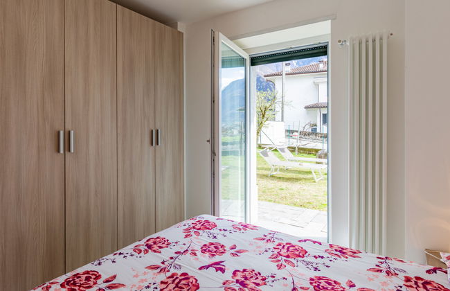Appartement de 4 chambres à Novate Mezzola avec jardin et terrasse - Photo 12