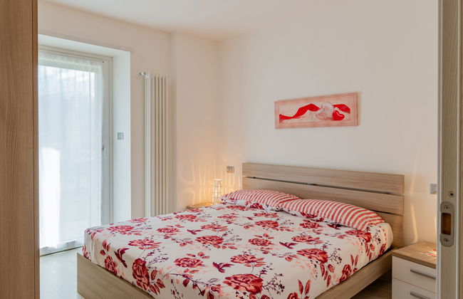 Appartement de 4 chambres à Novate Mezzola avec jardin et terrasse - Photo 4