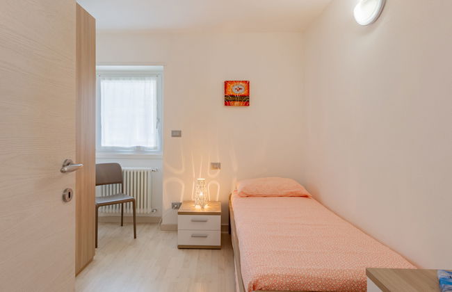 Appartement de 4 chambres à Novate Mezzola avec jardin et terrasse - Photo 15