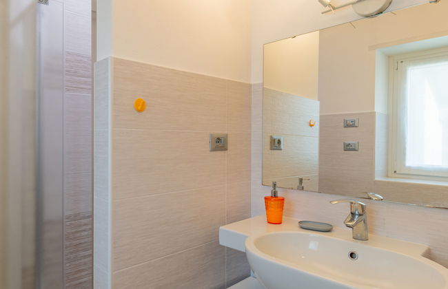 Appartement de 4 chambres à Novate Mezzola avec jardin et terrasse - Photo 20