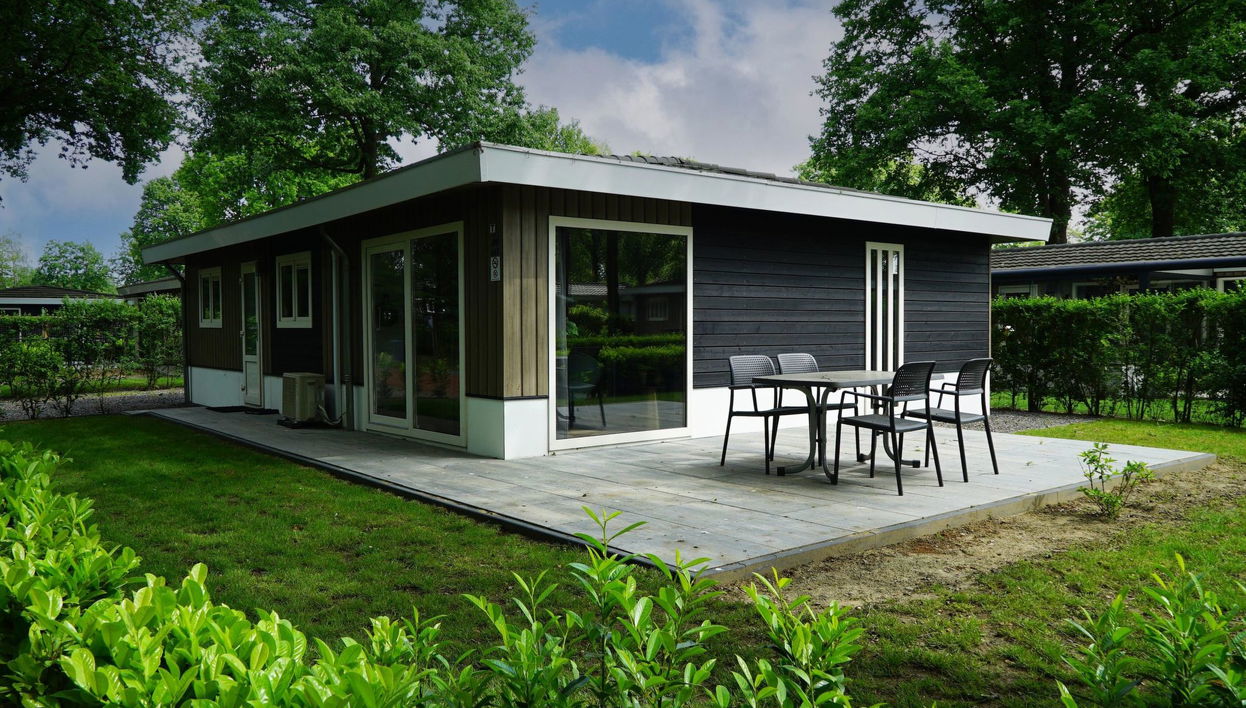 Casa de 4 quartos em Susteren com piscina e terraço - Foto 1