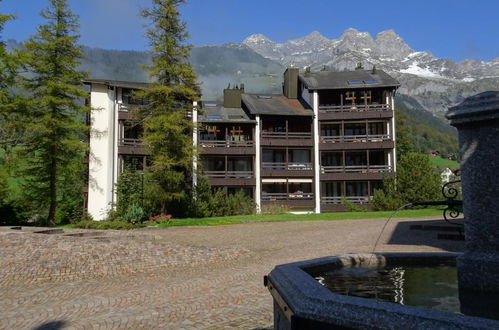 Foto 2 - Appartamento con 1 camera da letto a Engelberg con piscina e sauna