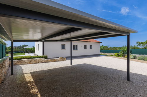 Photo 33 - Maison de 3 chambres à Žminj avec piscine privée et jardin