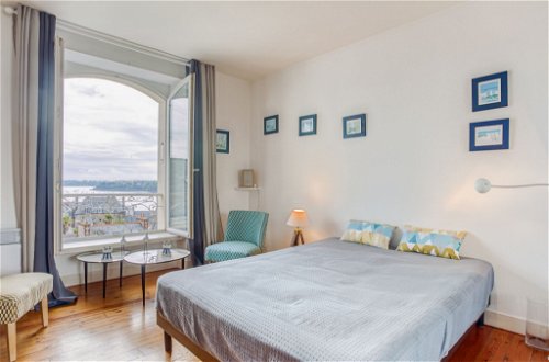 Foto 14 - Appartamento con 1 camera da letto a Dinard con vista mare