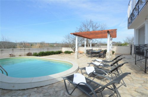 Foto 5 - Casa de 6 quartos em Sibenik com piscina privada e terraço