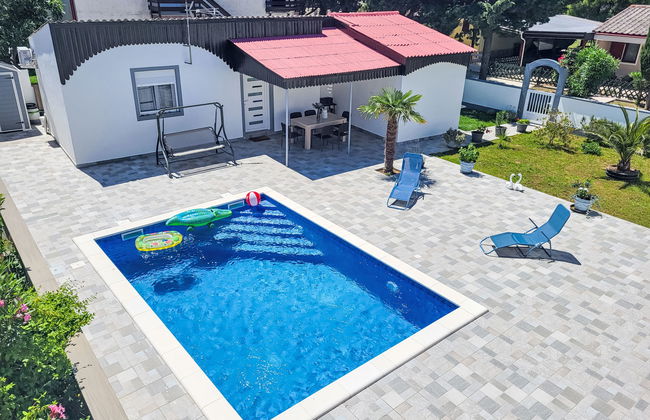 Casa de 3 quartos em Privlaka com piscina privada e terraço - Foto 7