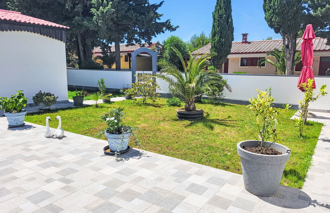 Casa de 3 quartos em Privlaka com piscina privada e terraço - Foto 20