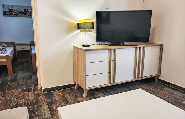 Casa de 3 quartos em Privlaka com piscina privada e terraço - Foto 13