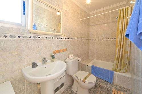 Foto 18 - Casa de 6 quartos em Calp com piscina privada e jardim