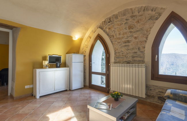 Apartamento de 2 quartos em Prelà com piscina e jardim - Foto 19