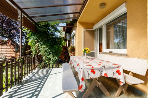 Photo 19 - Maison de 4 chambres à Balatonfenyves avec jardin et terrasse