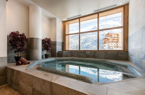 Photo 18 - Appartement de 2 chambres à Tignes avec piscine et vues sur la montagne