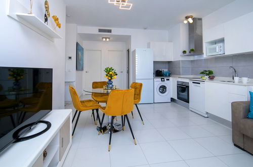 Foto 10 - Apartamento de 2 quartos em Calp com piscina e jardim