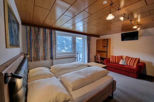 Foto 7 - Appartamento con 2 camere da letto a Kappl con vista sulle montagne