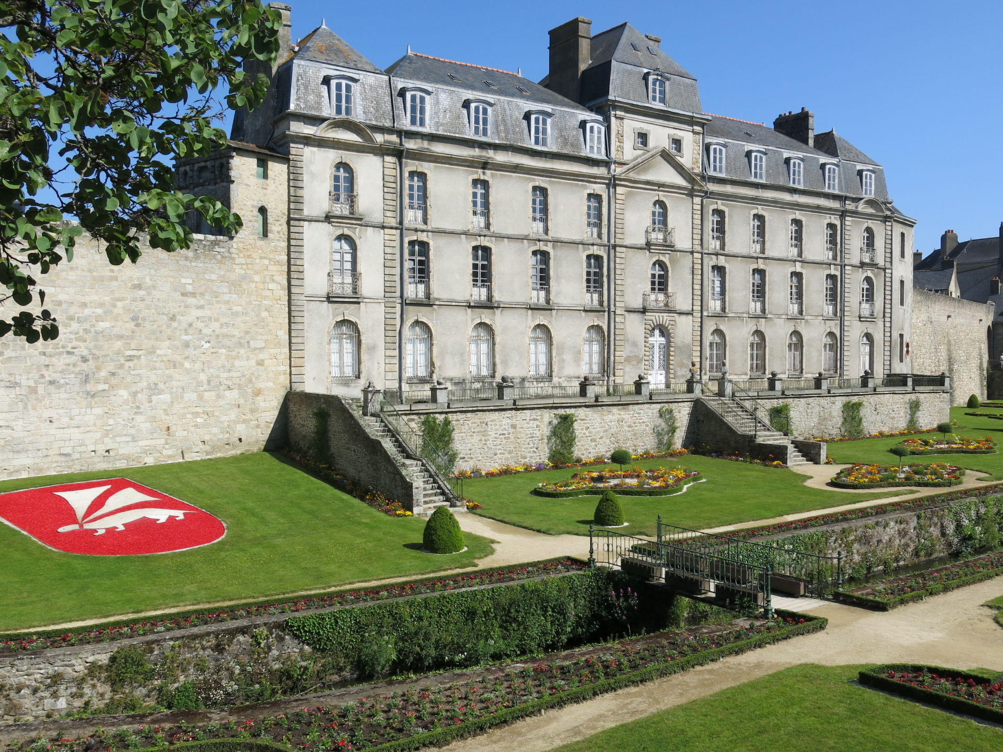 Photo 32 - Maison de 4 chambres à Theix-Noyalo avec piscine privée et vues à la mer