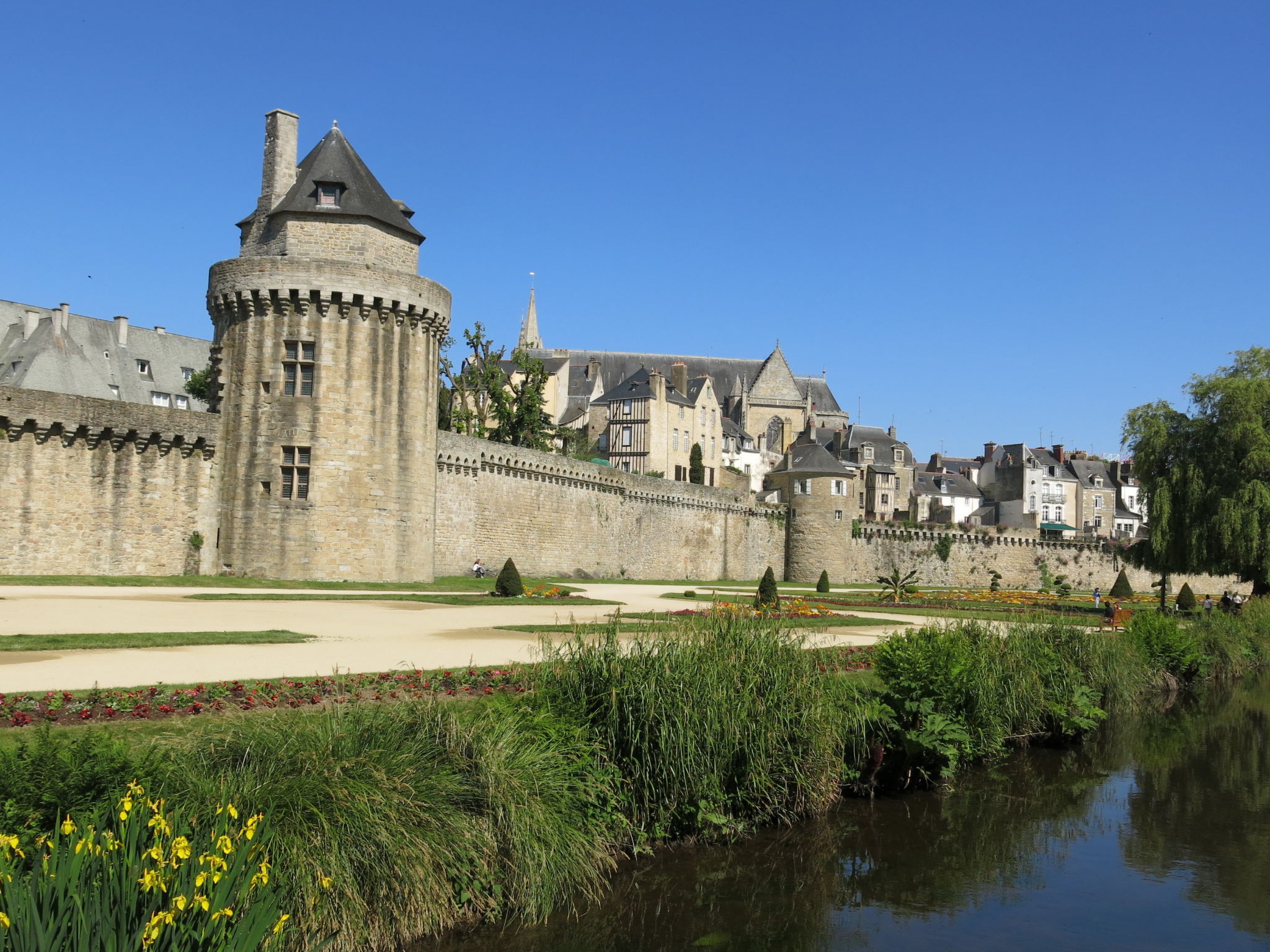 Photo 31 - Maison de 4 chambres à Theix-Noyalo avec piscine privée et jardin