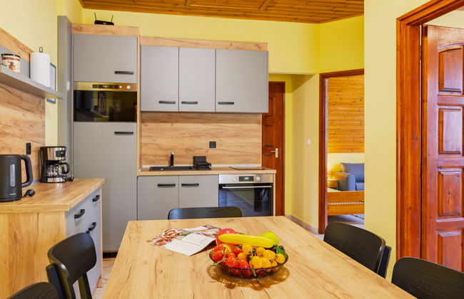 Apartamento de 5 quartos em Balatonszárszó com jardim e terraço - Foto 5